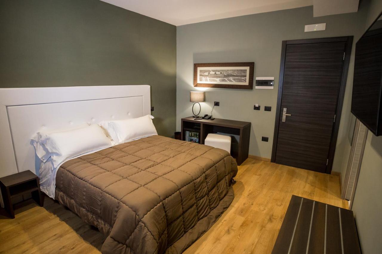 Hotel Europa Art Caserta Esterno foto