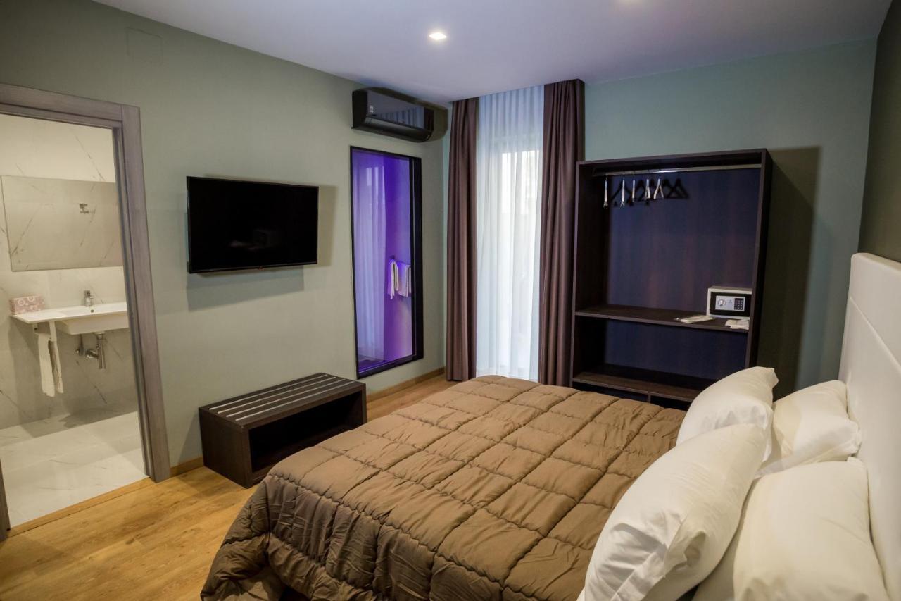 Hotel Europa Art Caserta Esterno foto